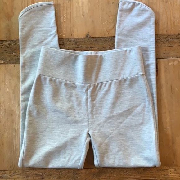 NWT Lou & Grey Loft Heather Grey Leggings Size XS - Picture 1 of 9